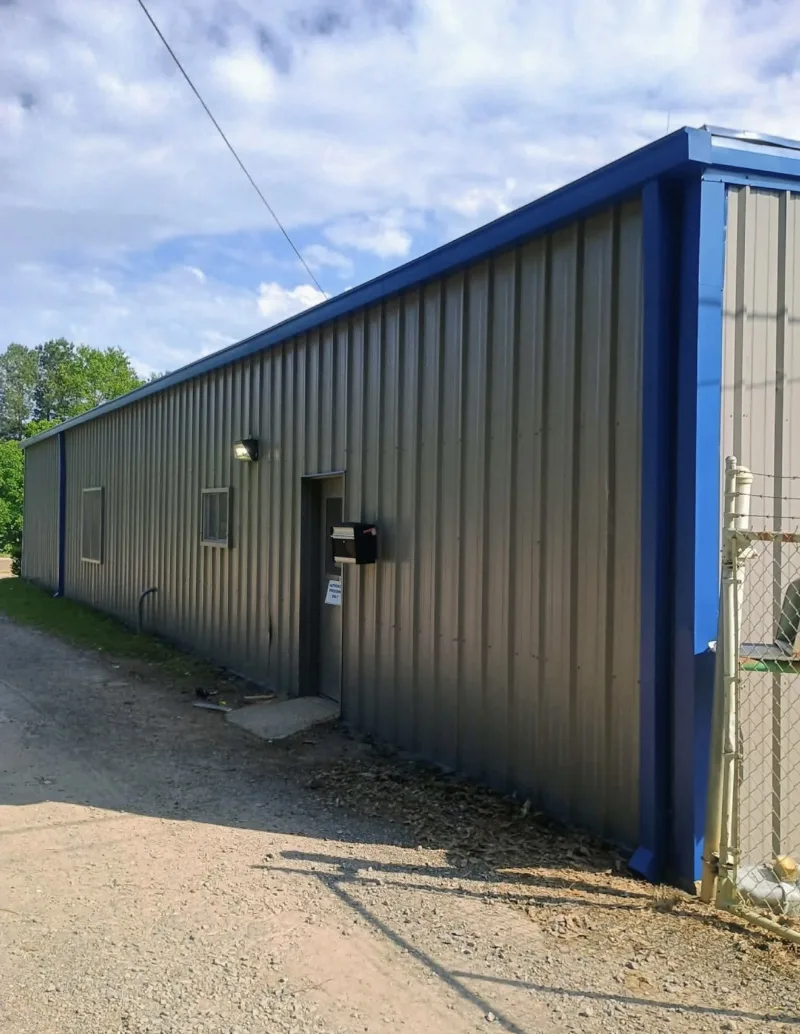 Commercial building, side