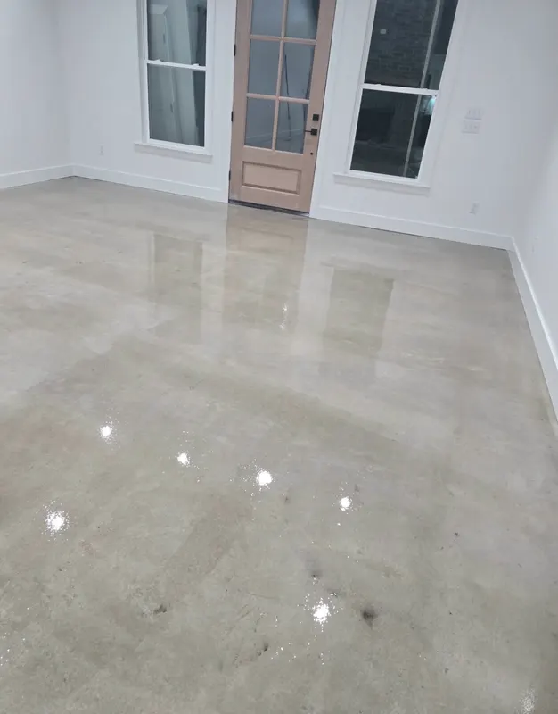 Polished interior floor
